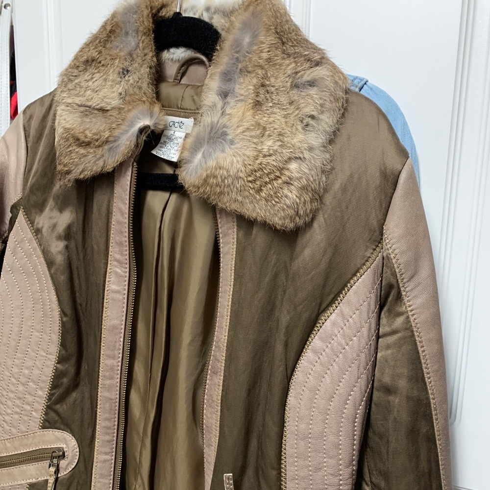 Adorable leather/fur